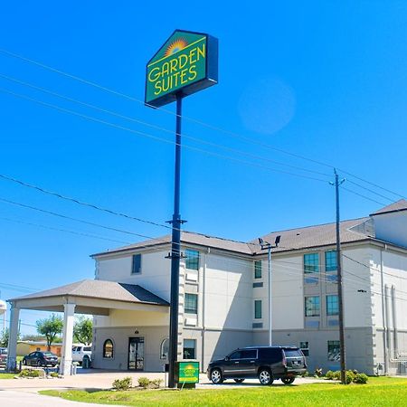 Garden Suites La Porte Exterior photo